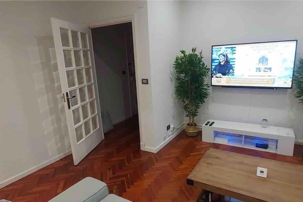 Piso Lujo En Gran Via Con Garaje Apartment Vigo Luaran gambar